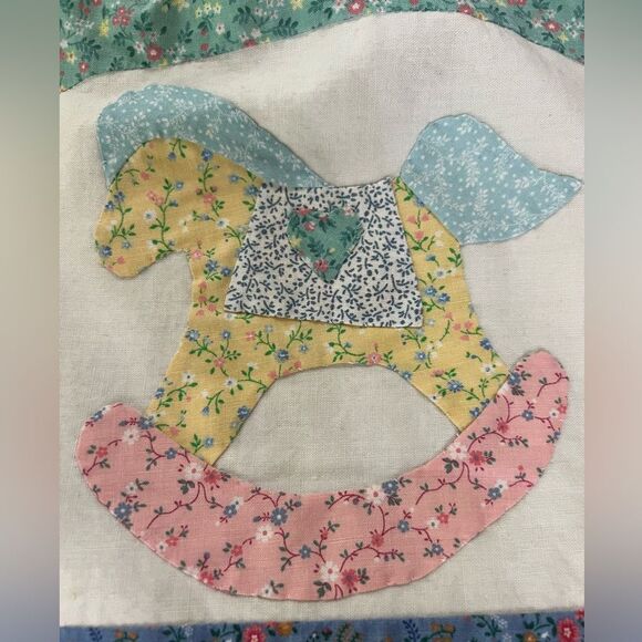 Vintage baby diaper stacker hobby horse patchwork ditsy floral ruffle cottage - Picture 6 of 7